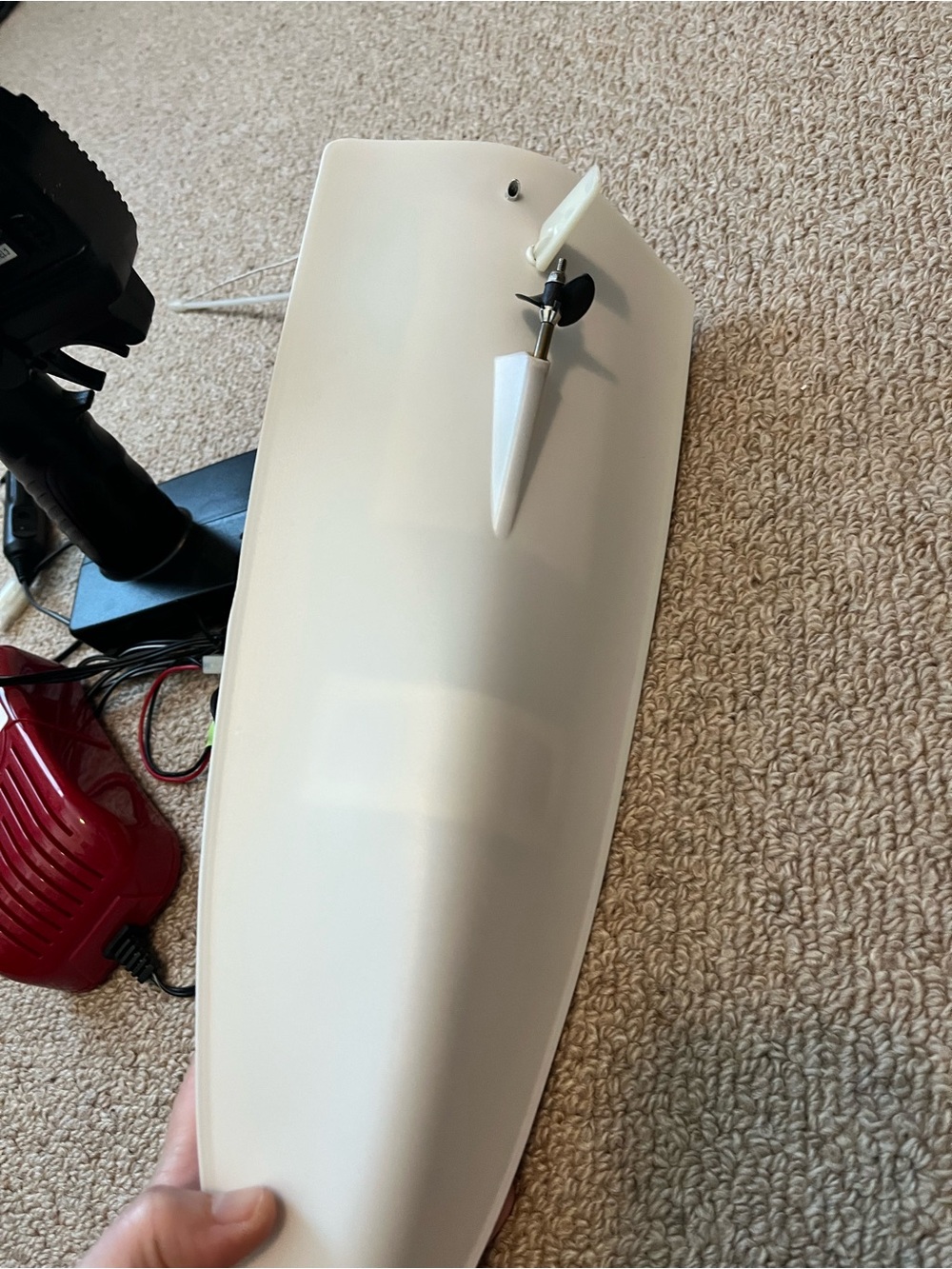 Reef Racer 2 Remote Control Speed Boat with Controller - Picture 5 of 5